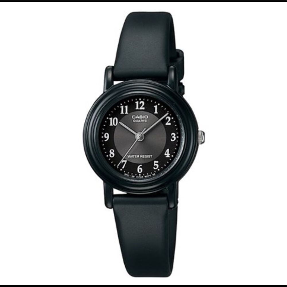 Ladies Casio black watch